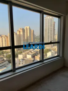 Sala Comercial à venda, 32m² no Green Valley Alphaville, Barueri