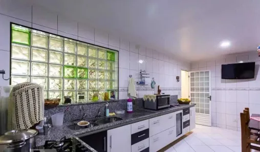 Sobrado com 5 Quartos à venda, 249m² no Vila Yolanda, Osasco