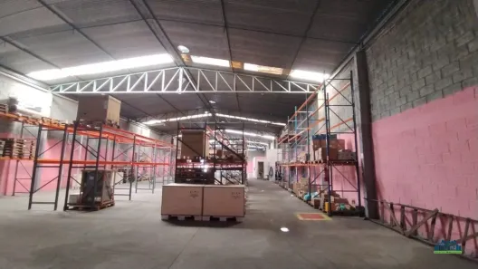 Galpão/Depósito/Armazém à venda, 1000m² no Vila Capixaba, Cariacica