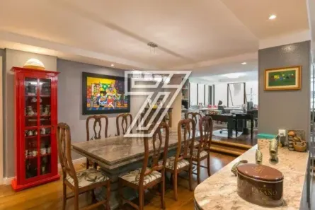 Apartamento com 3 Quartos à venda, 240m² no Água Verde, Curitiba