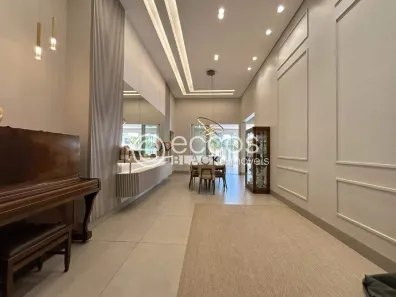 Casa de Condomínio com 3 Quartos à venda, 240m² no Nova Uberlândia, Uberlândia