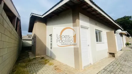 Casa com 2 Quartos à venda, 52m² no Jardim Colonial, Atibaia