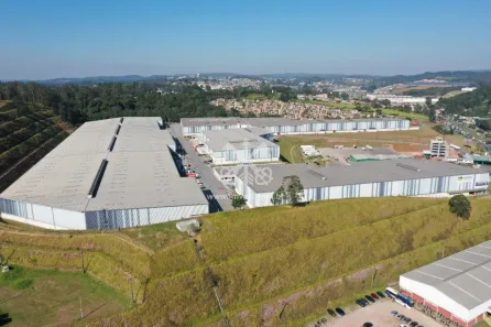 Galpão/Depósito/Armazém para alugar, 11698m² no Água Morna, Embu das Artes