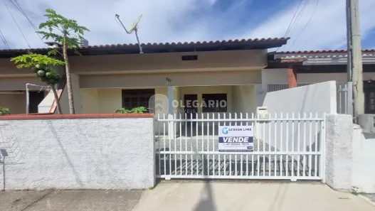 Casa com 3 Quartos à venda, 103m² no Centro, Penha