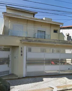 Casa com 3 Quartos à venda, 230m² no Vila Santa Helena, Mogi das Cruzes