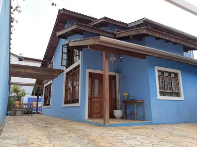 Sobrado com 4 Quartos à venda, 300m² no , Ubatuba
