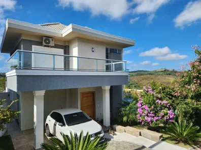 Sobrado com 4 Quartos para alugar, 286m² no Cézar de Souza, Mogi das Cruzes