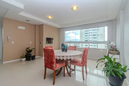 Apartamento com 3 Quartos à venda, 110m² no Centro, Balneário Camboriú