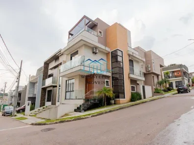Sobrado com 3 Quartos à venda, 210m² no Alto Boqueirão, Curitiba