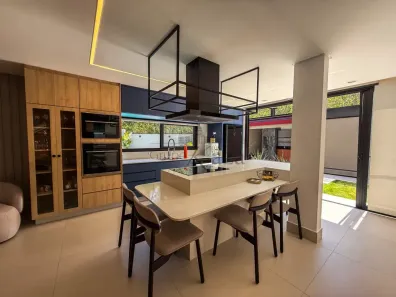 Casa de Condomínio com 2 Quartos à venda, 110m² no Urbanova I, São José dos Campos