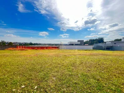 Lote/Terreno à venda, 300m² no Tucura, Mogi Mirim