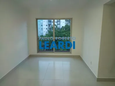 Apartamento com 3 Quartos para venda ou aluguel, 80m² no Vila Ipojuca, São Paulo