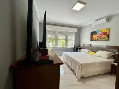 Casa com 8 Quartos à venda, 350m² no São Geraldo, Porto Alegre