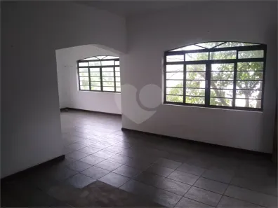 Fazenda/Sítio com 3 Quartos à venda, 4731m² no Jardim Peri Peri, São Paulo
