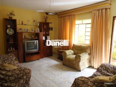 Casa com 4 Quartos à venda, 200m² no Natividade da Serra, Natividade da Serra
