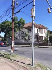 Casa com 3 Quartos à venda, 472m² no Medianeira, Porto Alegre