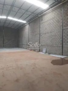 Sala Comercial para alugar, 320m² no Marta Helena, Uberlândia