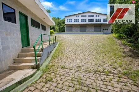Galpão/Depósito/Armazém para venda ou aluguel, 1100m² no Jardim Recanto Suave, Cotia