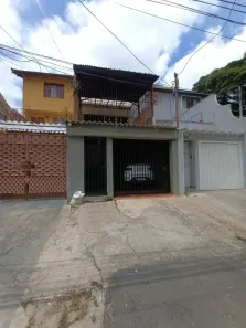 Sobrado com 2 Quartos para alugar, 130m² no Vila Lageado, São Paulo