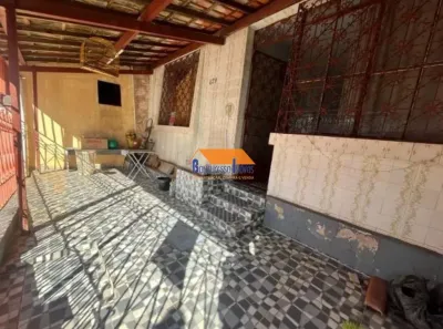Casa com 3 Quartos à venda, 288m² no Caiçara-Adelaide, Belo Horizonte