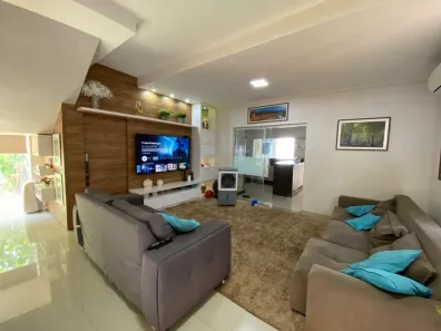Sobrado com 4 Quartos à venda, 371m² no Plano Diretor Sul, Palmas