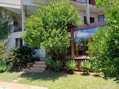 Casa com 3 Quartos à venda, 301m² no Medianeira, Porto Alegre