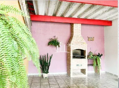 Casa com 2 Quartos à venda, 232m² no Vila Camilópolis, Santo André