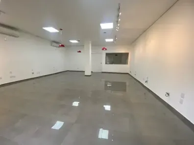 Ponto Comercial para alugar, 98m² no Cristo Redentor, Porto Alegre