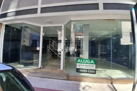 Sala Comercial para alugar, 120m² no Centro, Balneário Camboriú