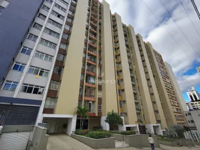 Apartamento com 3 Quartos para alugar, 94m² no Centro, Juiz de Fora