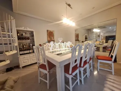 Sobrado com 4 Quartos à venda, 360m² no Jardim Porto Novo, Caraguatatuba