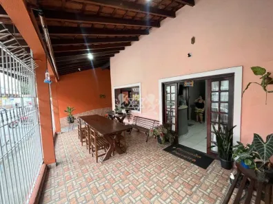 Casa com 15 Quartos à venda, 385m² no Centro, Caraguatatuba