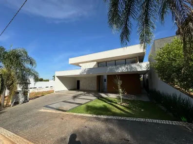Casa de Condomínio com 3 Quartos à venda, 245m² no Residencial Anaville, Anápolis