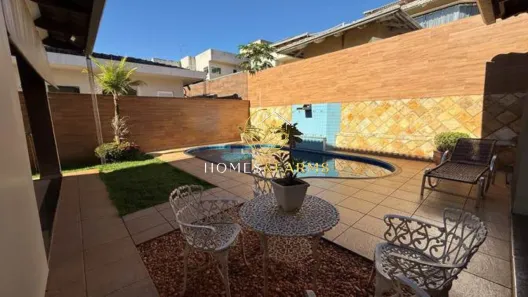 Sobrado com 4 Quartos à venda, 313m² no Residencial Granville, Goiânia