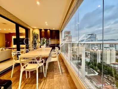 Apartamento com 3 Quartos para alugar, 138m² no Gonzaga, Santos