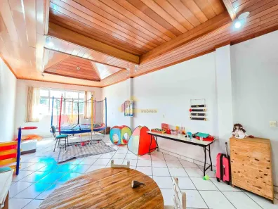 Casa com 3 Quartos à venda, 440m² no Catalão, Divinópolis