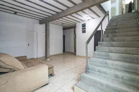 Ponto Comercial com 12 Quartos para alugar, 220m² no Cidade Monções, São Paulo