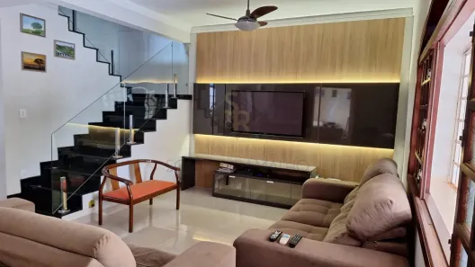Casa com 5 Quartos à venda, 330m² no Sumarezinho, Ribeirão Preto