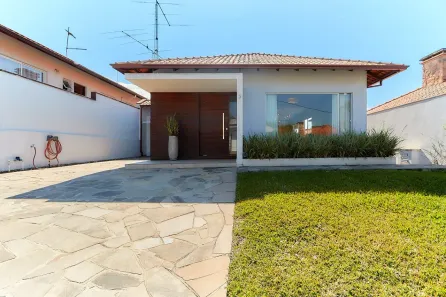 Casa de Condomínio com 4 Quartos à venda, 234m² no São Braz, Curitiba