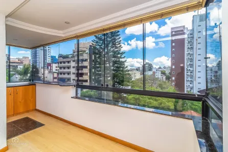 Apartamento com 2 Quartos à venda, 66m² no Auxiliadora, Porto Alegre