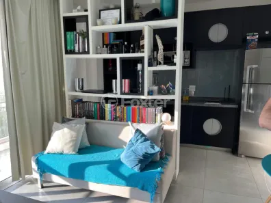 Kitnet com 1 Quarto à venda, 34m² no Aclimação, São Paulo