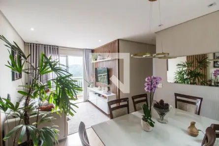 Apartamento com 2 Quartos à venda, 68m² no Jardim Tupanci, Barueri
