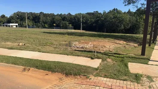 Lote/Terreno à venda, 450m² no Parqville Quaresmeira, Trindade