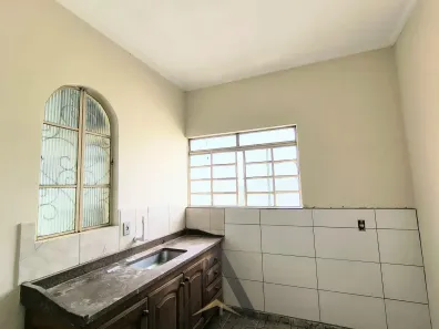 Casa com 1 Quarto para alugar, 40m² no Jardim Peri, São Paulo
