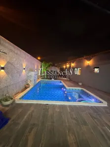 Casa com 3 Quartos à venda, 220m² no Goiânia 2, Goiânia