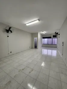 Sala Comercial para venda ou aluguel, 50m² no Aparecida, Santos