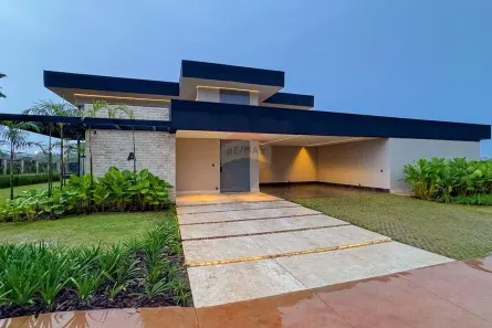 Casa de Condomínio com 4 Quartos à venda, 800m² no Zona Industrial, Brasília