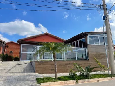 Casa de Condomínio com 4 Quartos à venda, 107m² no Estacao de Moreiras, Mairinque