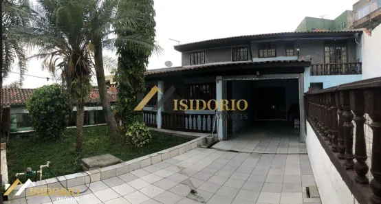 Sobrado com 3 Quartos à venda, 160m² no Maracanã, Colombo