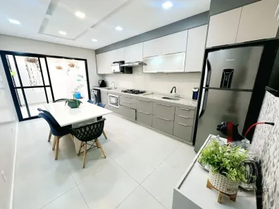 Sobrado com 2 Quartos à venda, 116m² no Jardim Ferreira, Sorocaba